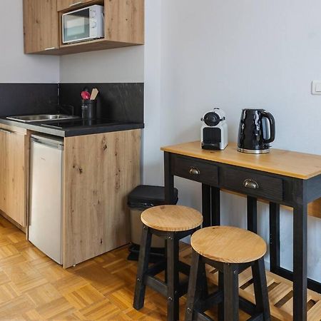Joli T2 Renove 'Pinot Noir' Plein Centre Village Отвильер Экстерьер фото